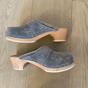 Original Dr. Scholl's Suede Clog